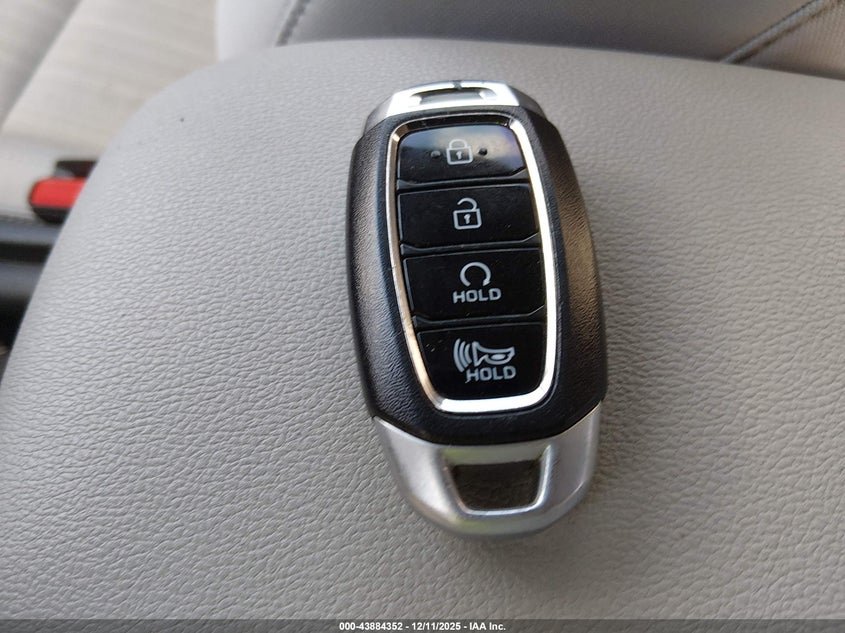 2023 Hyundai Kona Sel 17