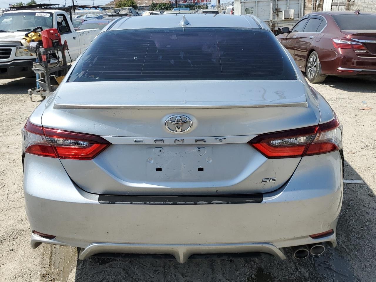2021 Toyota Camry Se 11