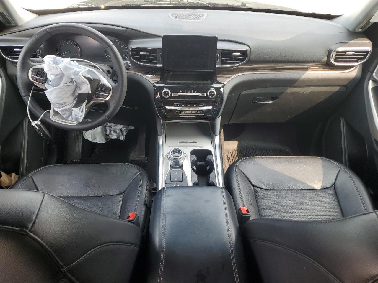 2023 Ford Explorer Limited 8