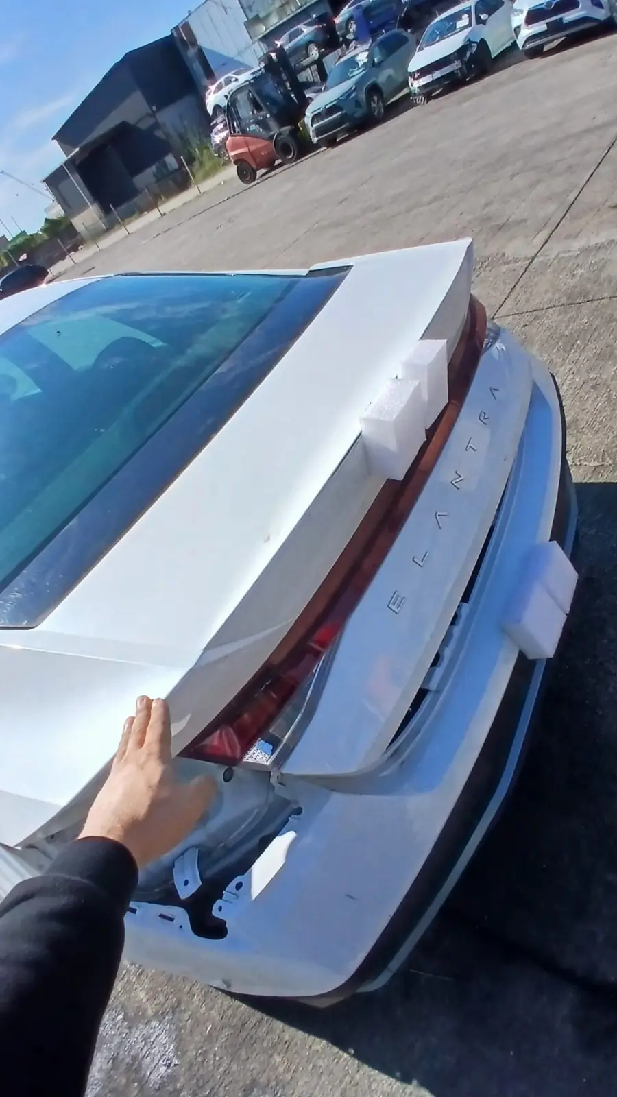 2024 Hyundai Elantra Sel 3
