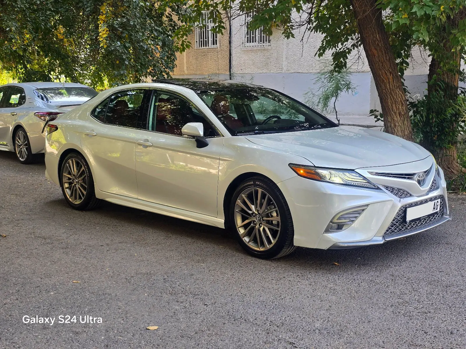 2019 TOYOTA Camry 2