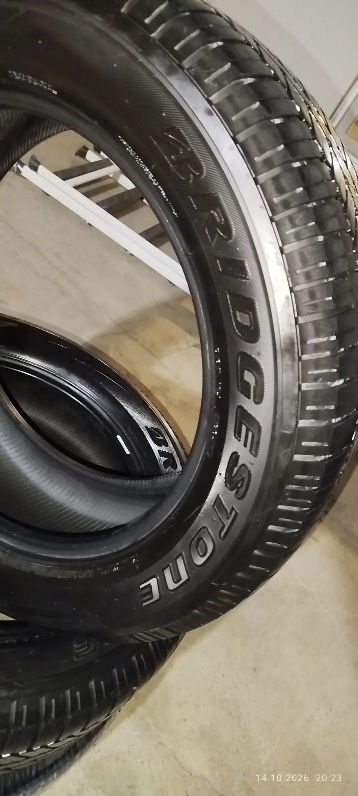 POKRYŞKA BRIDGESTONE 265/55/R19 PRATEKTRY GITMEDIK, ÝAGDAÝY GATY GOWY, OŇUŞYK  BAR. 2