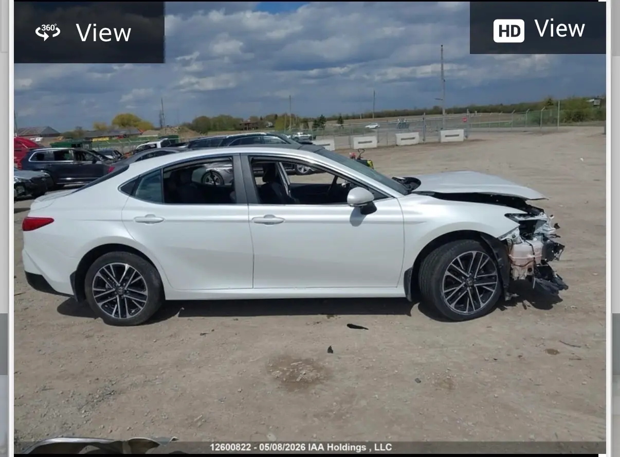 2025 Toyota Camry Xse/Xle/Le/Se 4