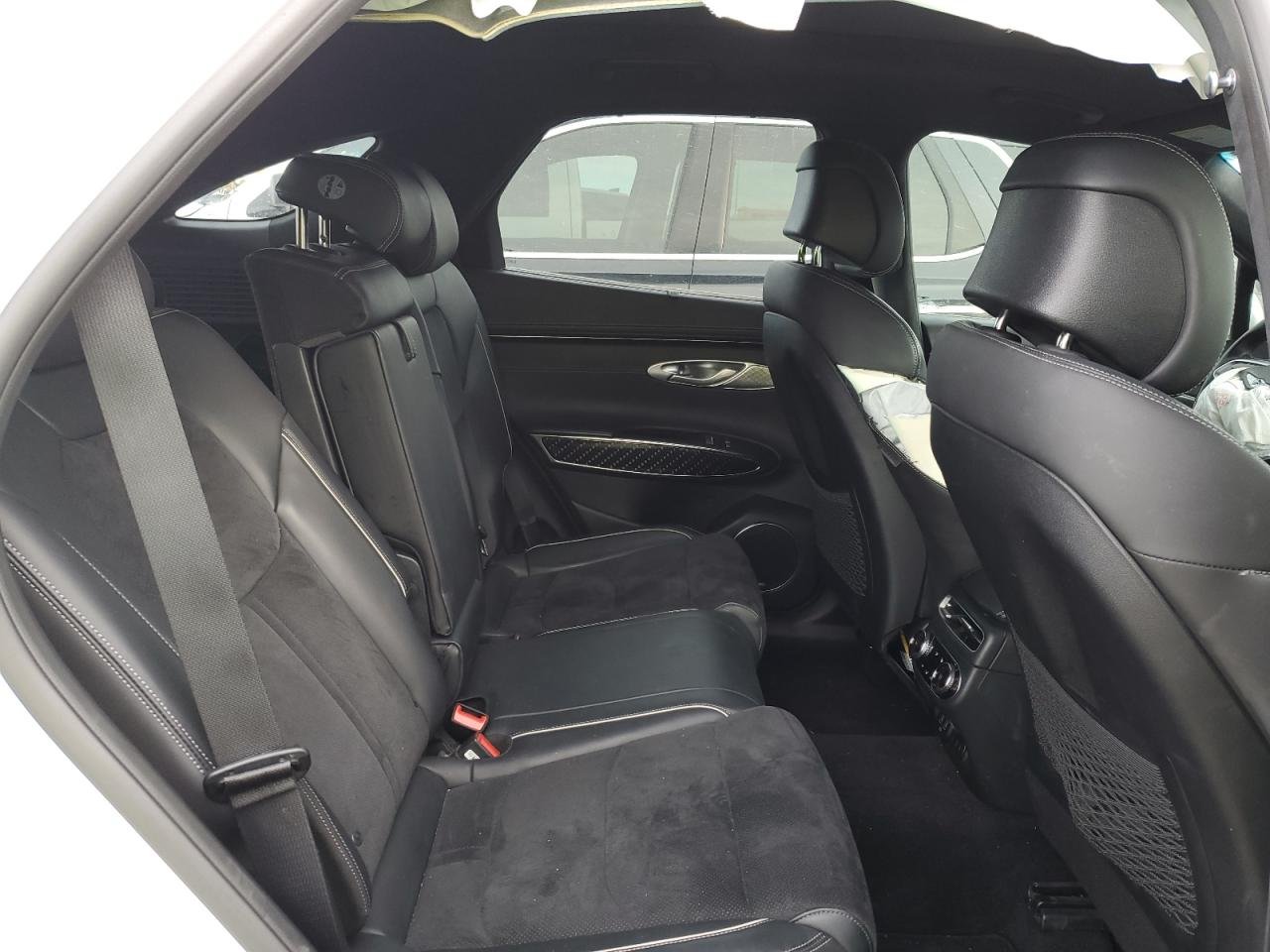 2022 Genesis Gv70 Base 17