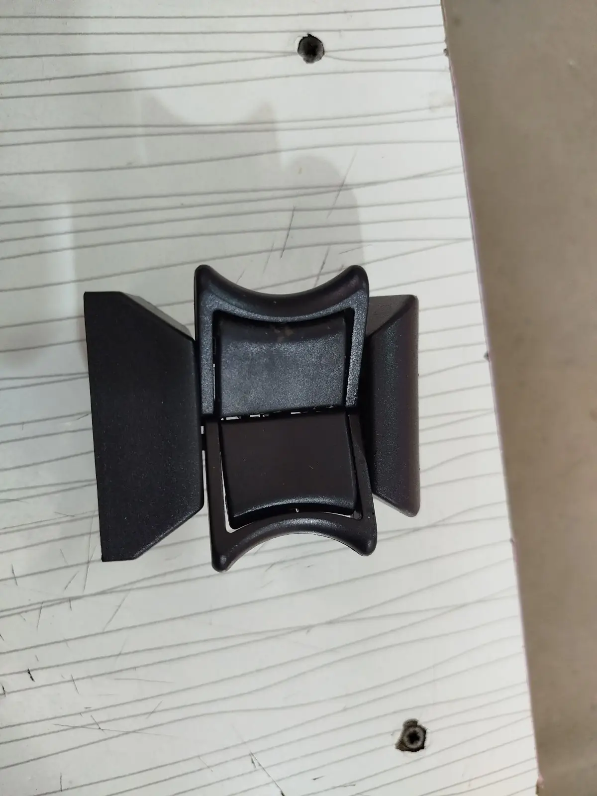 Toyota Camry okuz stakancik goyulyan 1