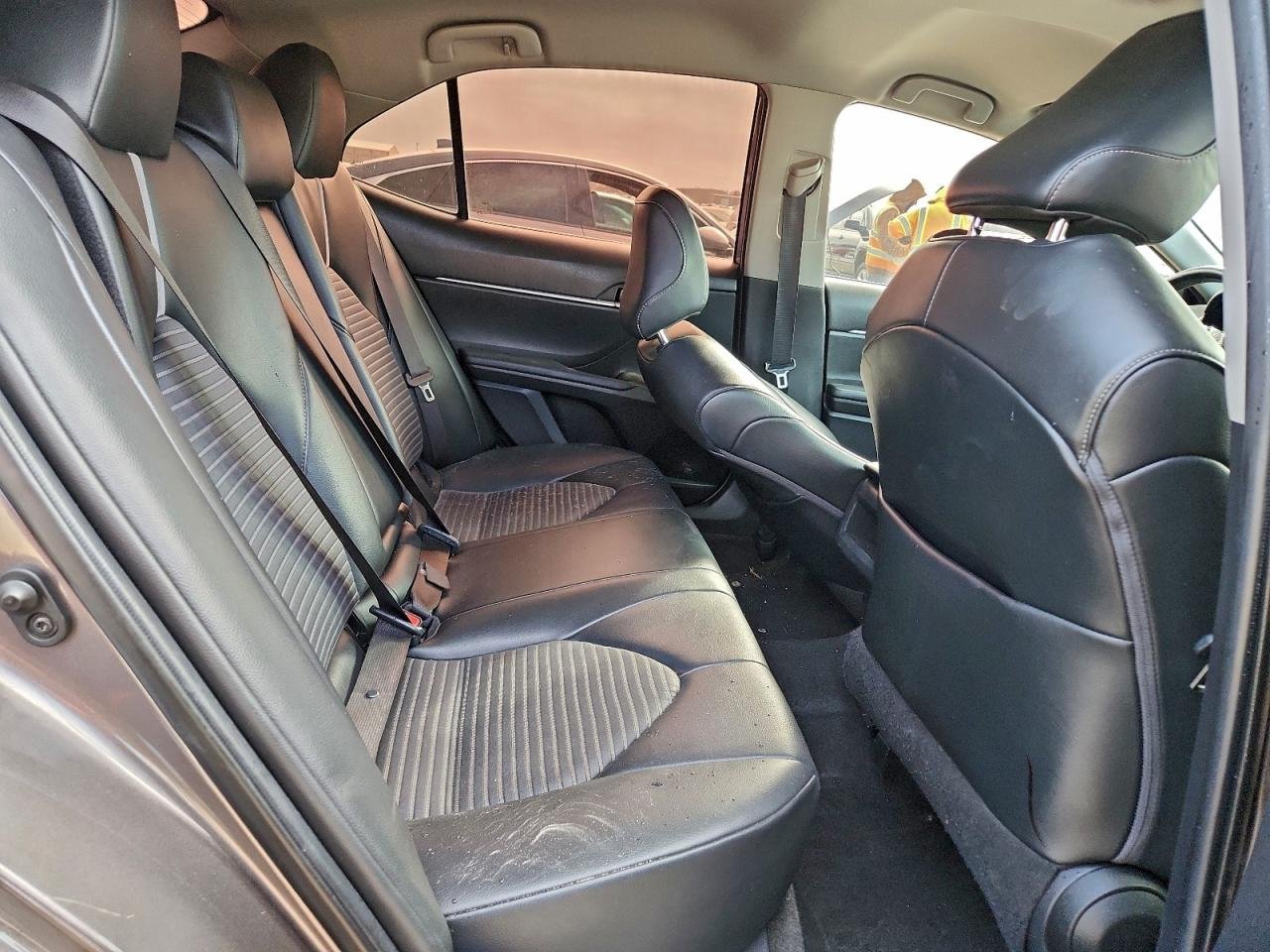 2021 Toyota Camry Se 10