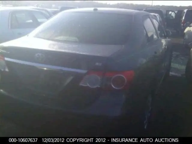 2011 TOYOTA Corolla 6