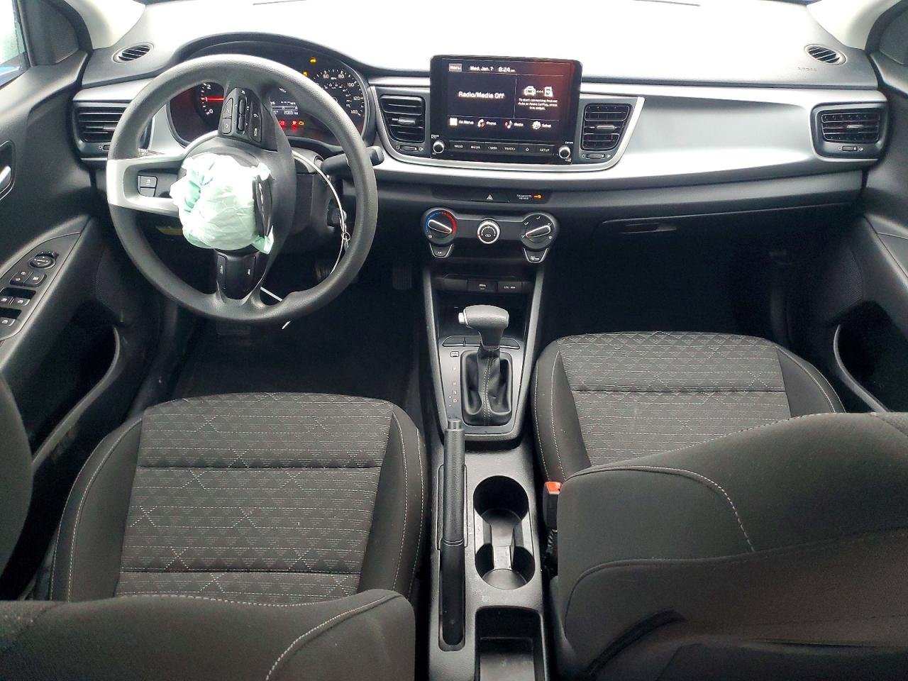 2023 Kia Rio Lx 16