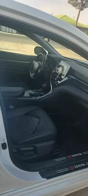 2023 Toyota Camry SE 7