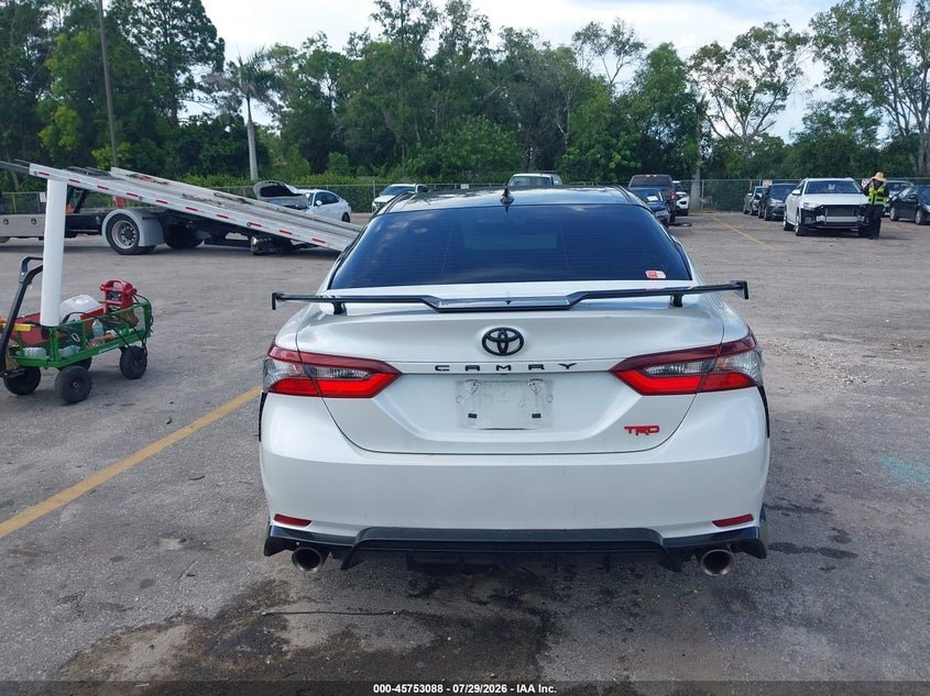 2023 Toyota Camry Trd 22