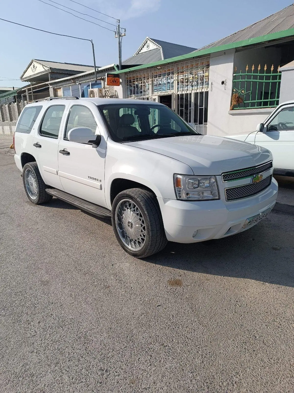 2008 CHEVROLET Tahoe 2