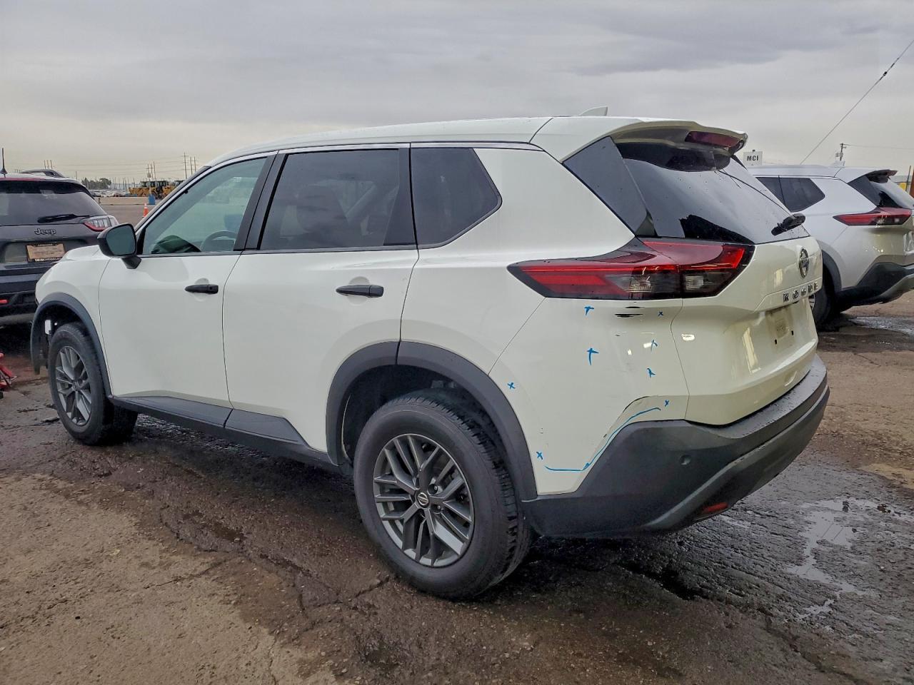 2021 Nissan Rogue S 2