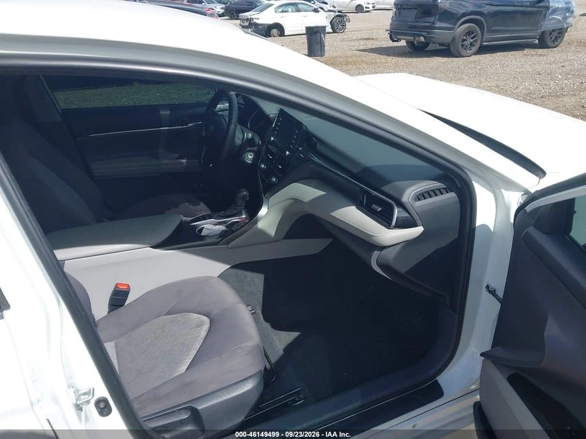 2023 Toyota Camry Le 13
