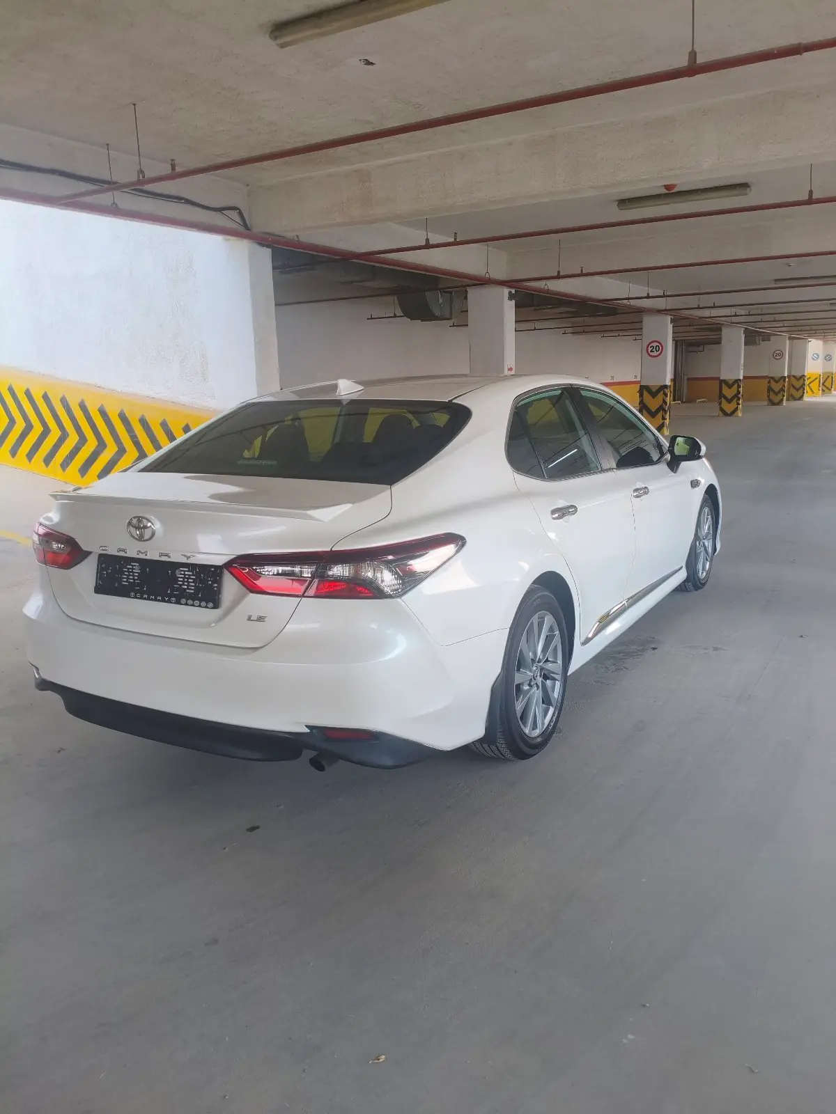 2022 Toyota Camry Le 6