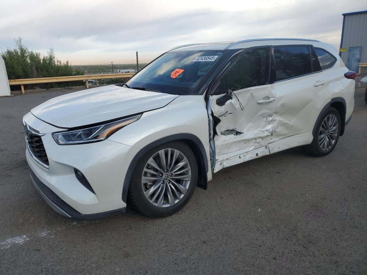 2021 Toyota Highlander Hybrid Platinum 4