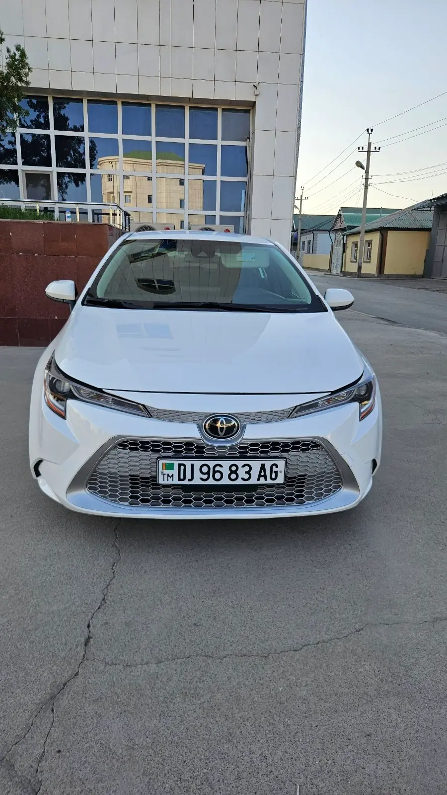 2022 Toyota Corolla Le 3