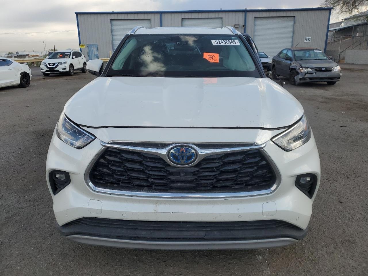2021 Toyota Highlander Hybrid Platinum 8