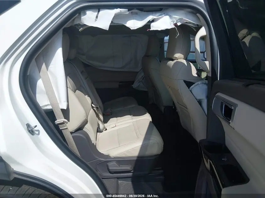 2021 Ford Explorer Platinum 8