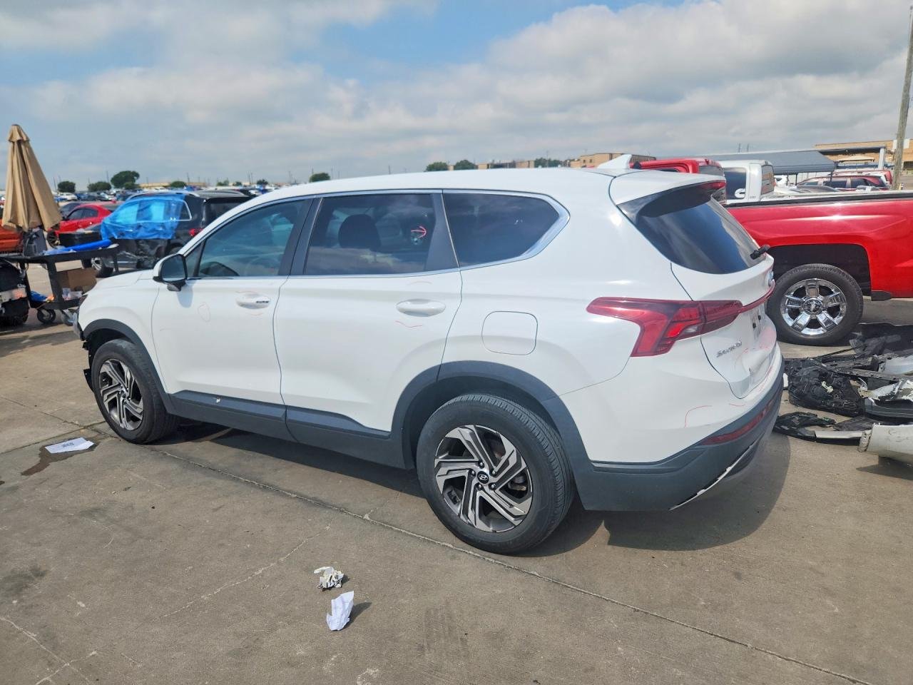 2023 Hyundai Santa Fe Se 9