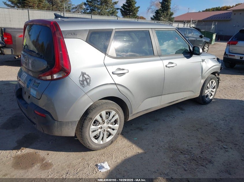 2022 Kia Soul Lx 11