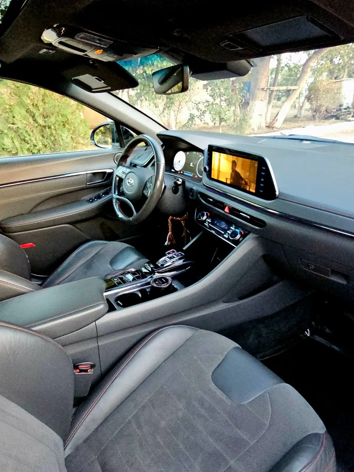 2021 HYUNDAI Sonata 8