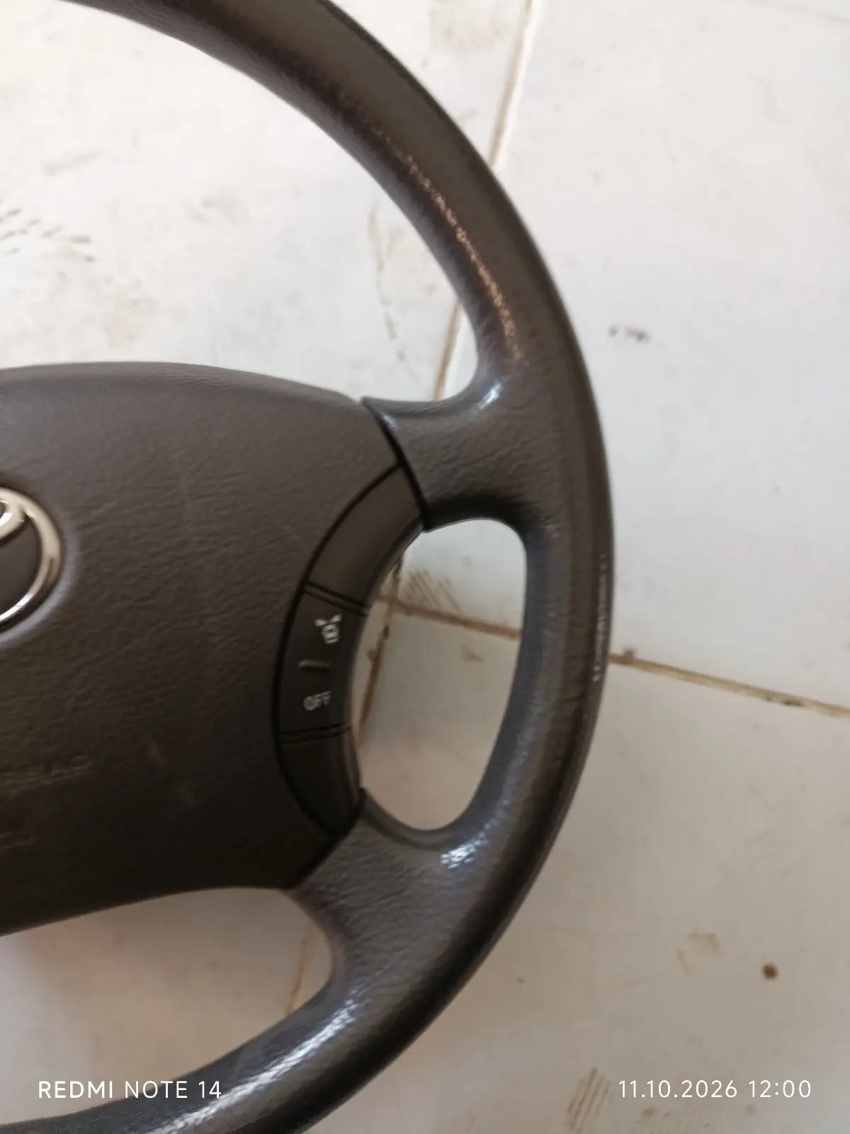 Toyota Camry-Prado 3