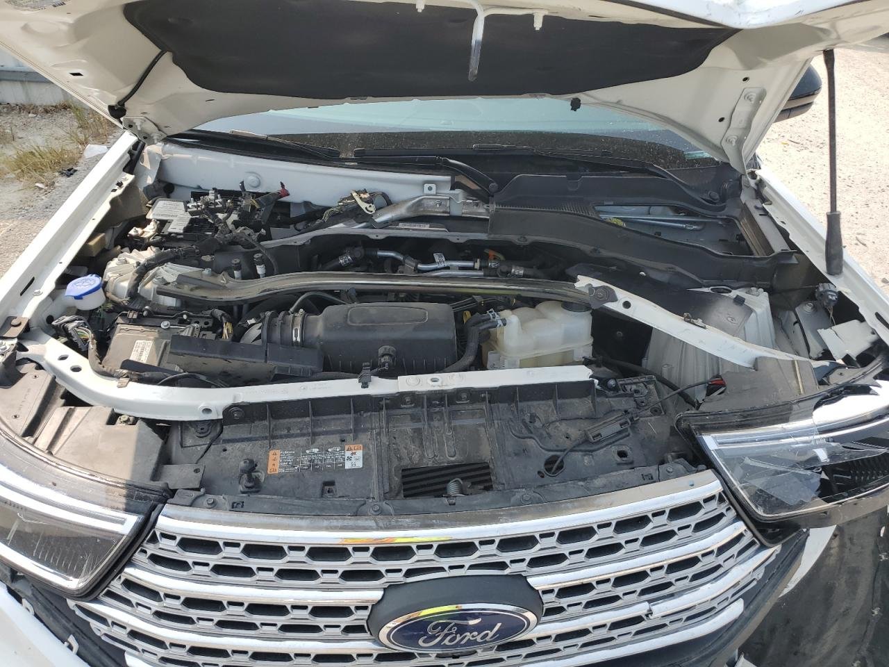 2023 Ford Explorer Limited 12