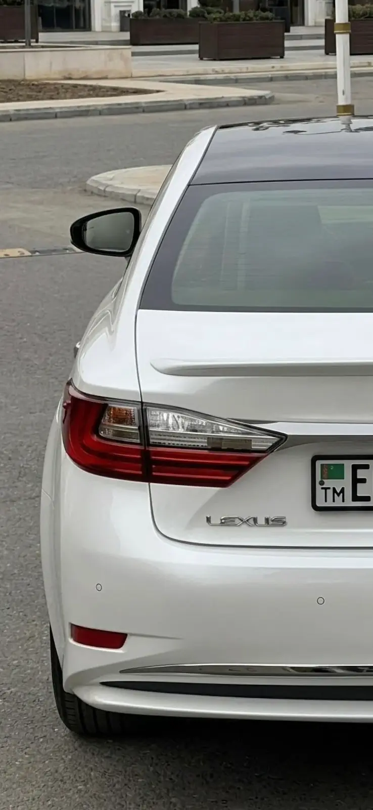 Haliji Lexus ES Emblema Nakleÿka 2016-2018 3