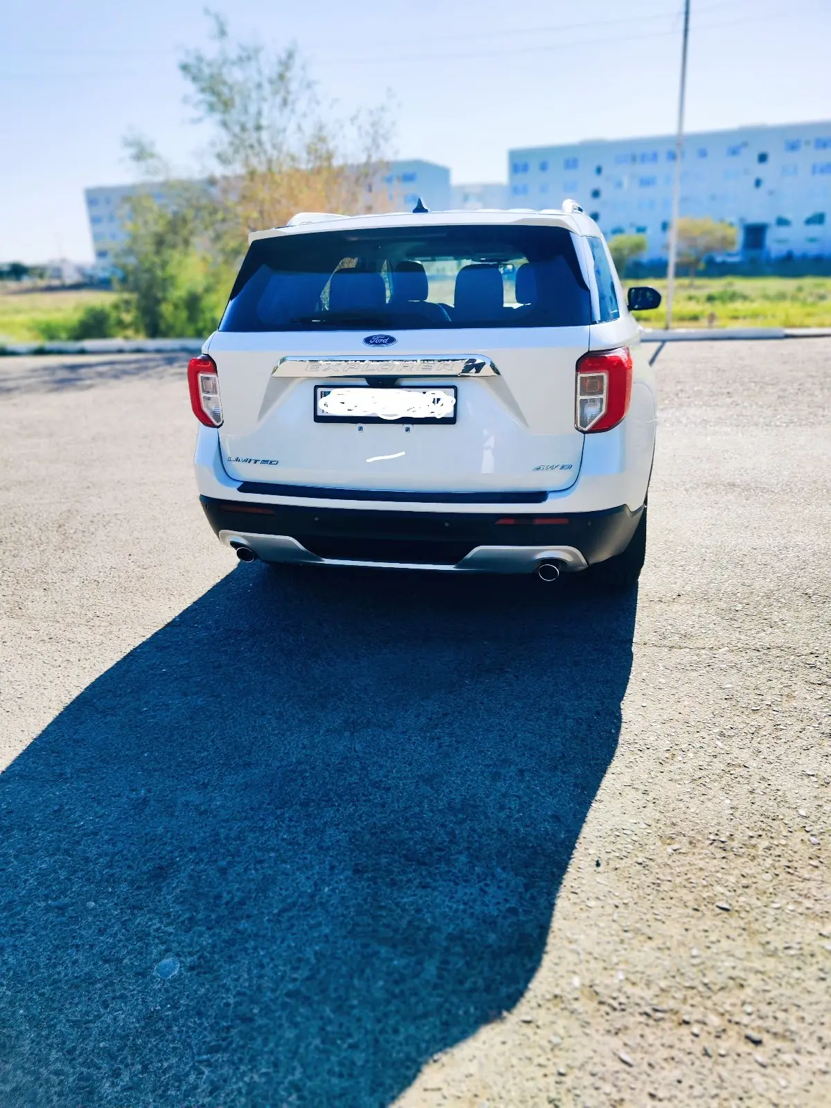 2021 Ford Explorer Limited 4