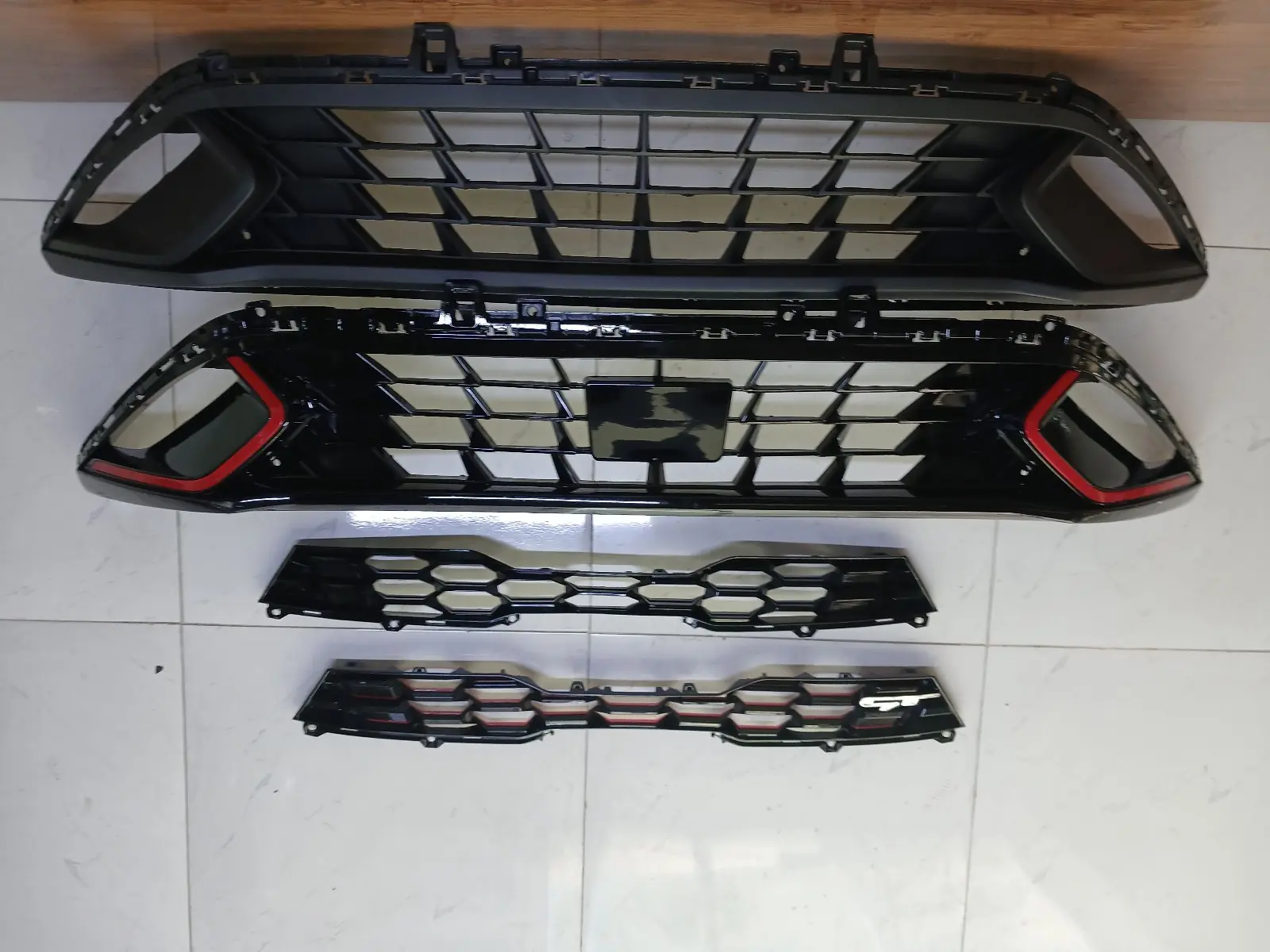 KIA FORTE 2019-2023 FARA ABILSOKA SETKA TUMANNY BUFER KAPOT KREL 1