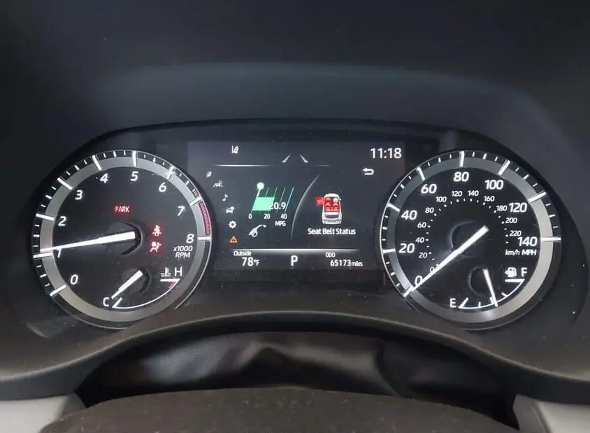 2021 TOYOTA Highlander 1