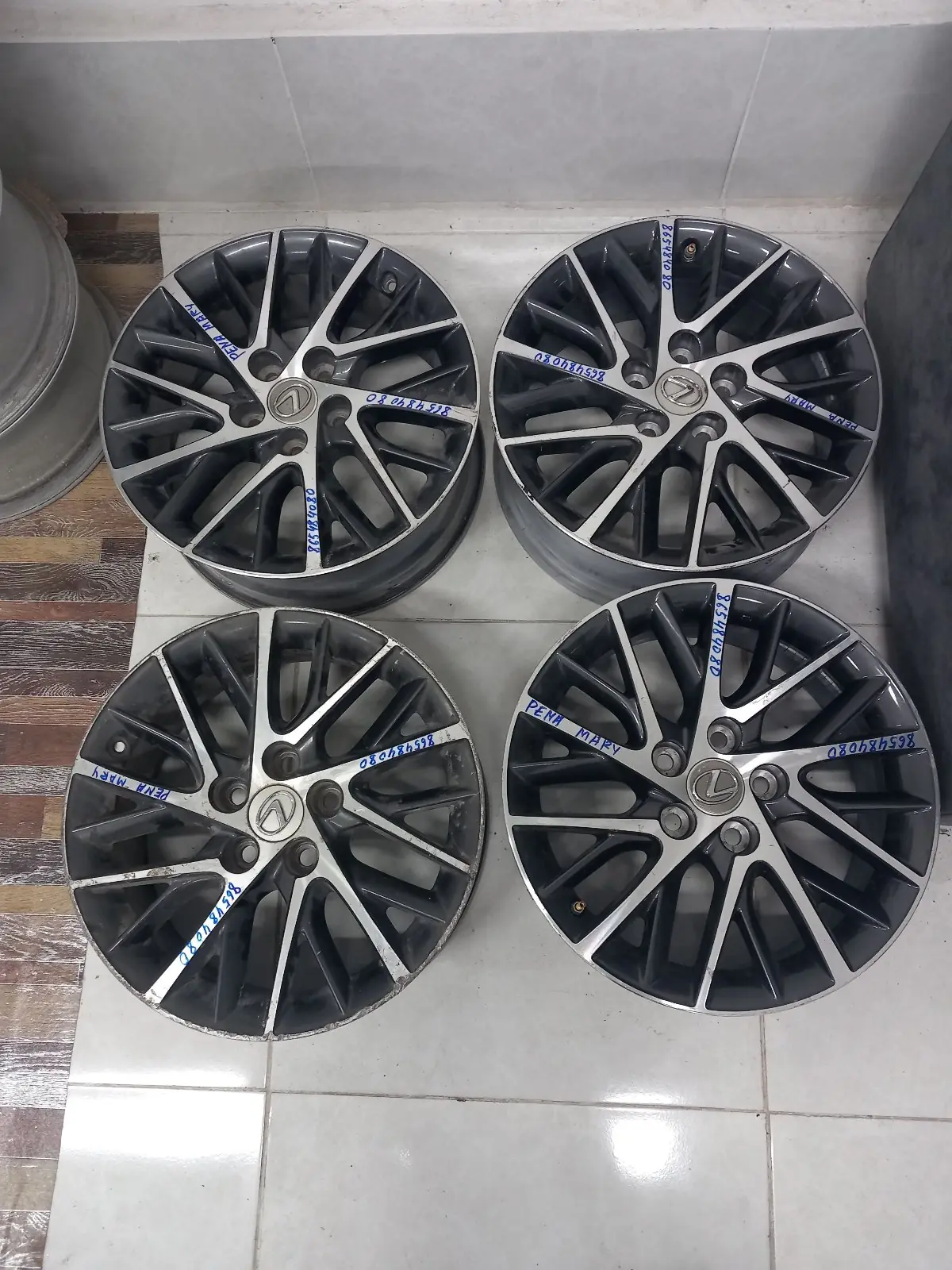 Lexus es diska R17 morda 1
