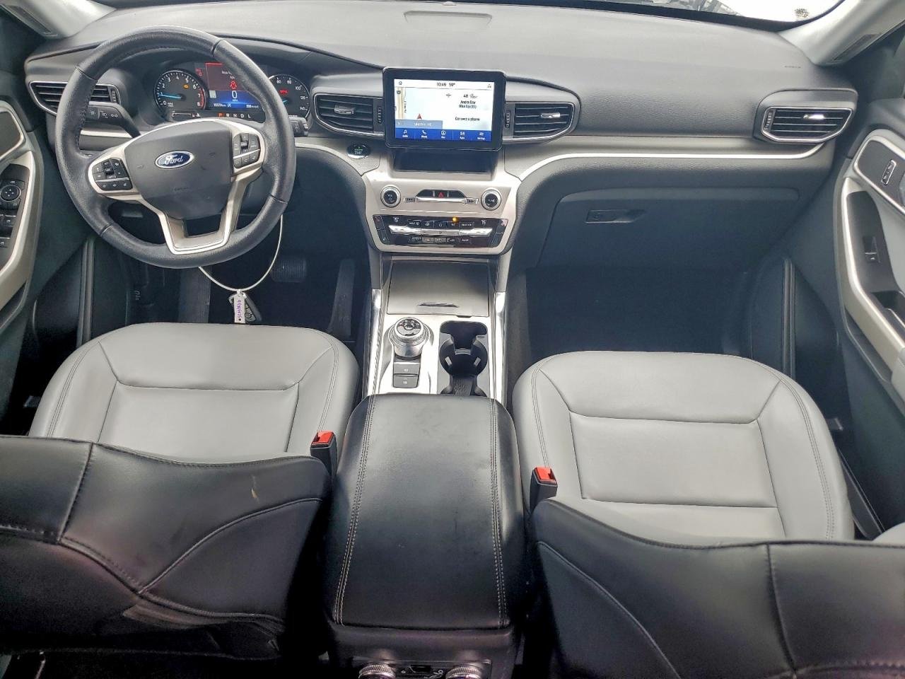 2021 Ford Explorer Xlt 8