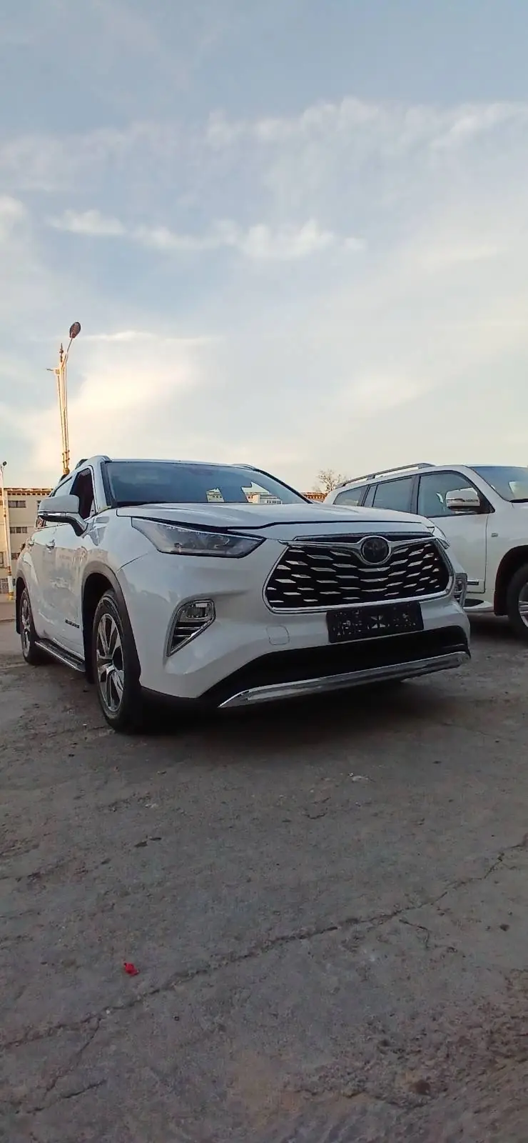 2020 Toyota Highlander Xle 2