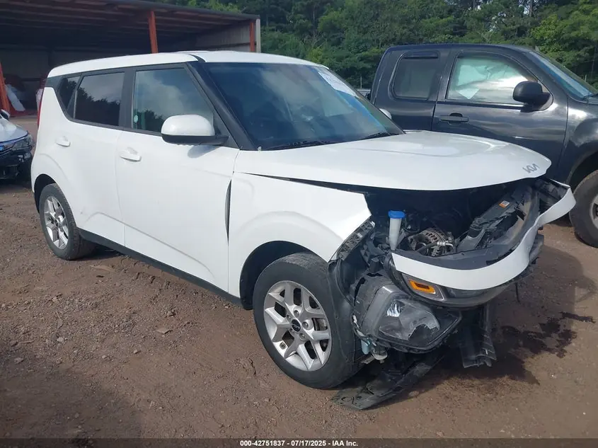 2022 Kia Soul Lx 9