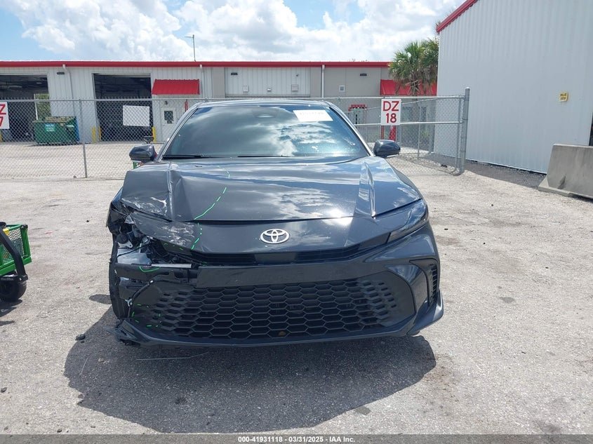 2025 Toyota Camry Se 21