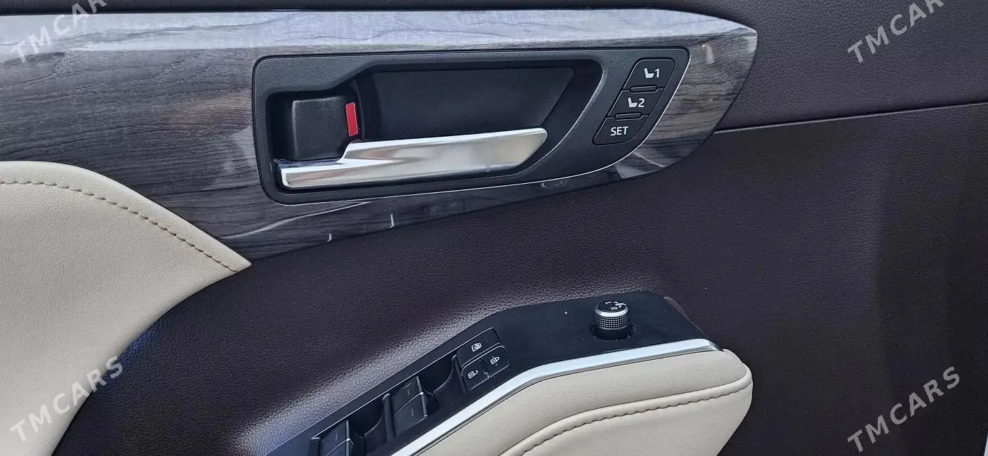 2021 Toyota Highlander Platinum 5