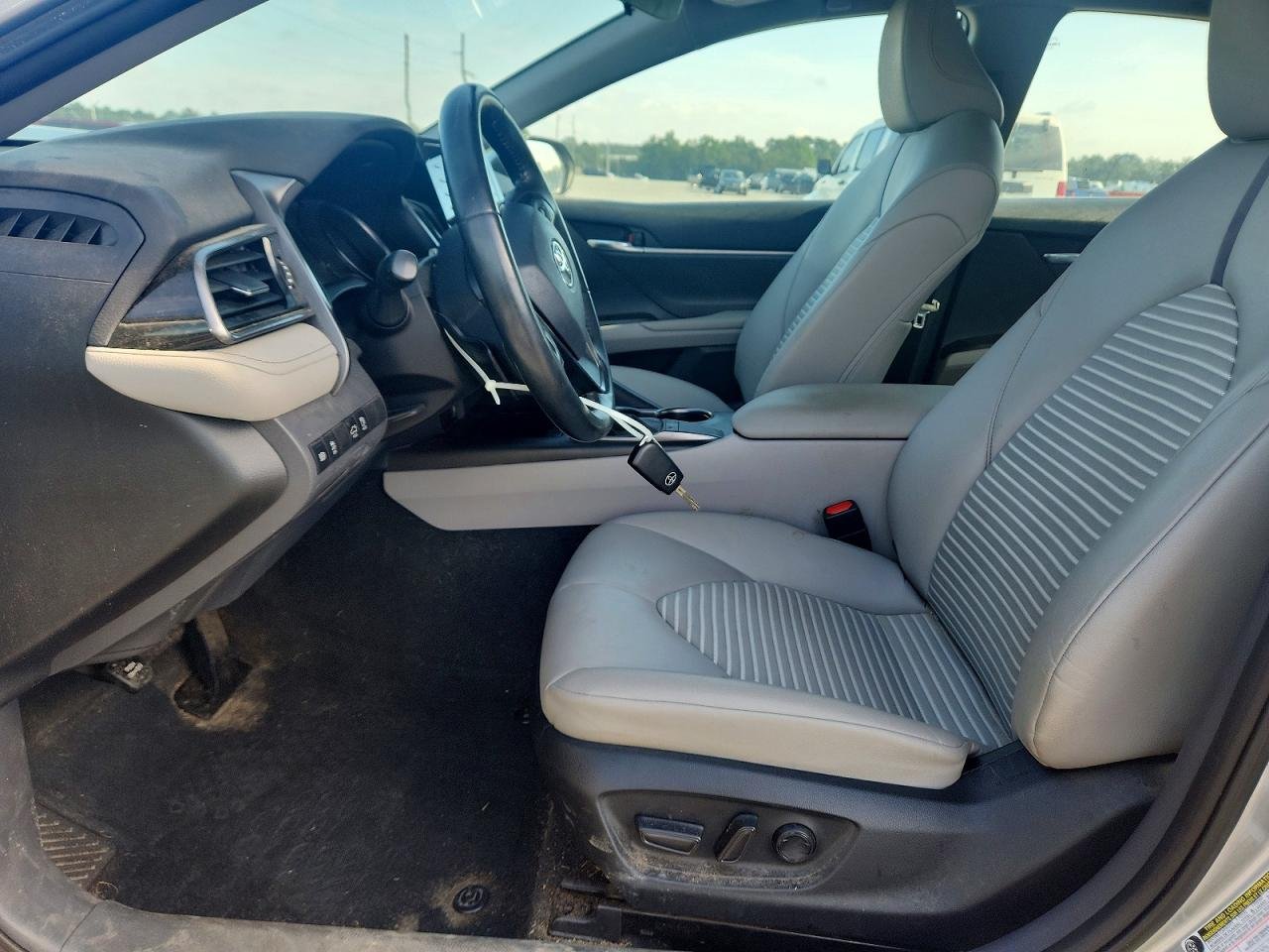2022 Toyota Camry Se 15