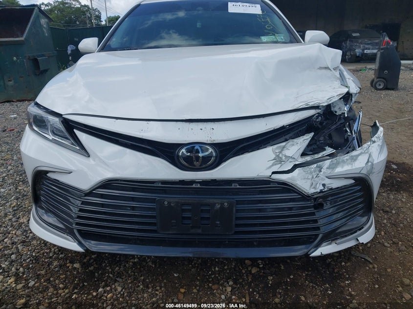 2023 Toyota Camry Le 14