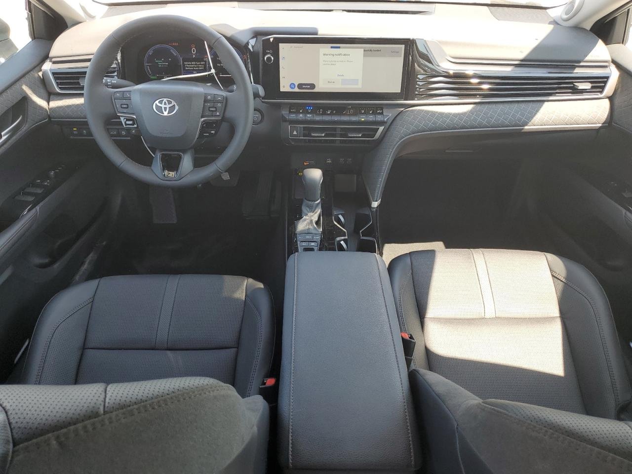 2025 Toyota Camry Xse 16