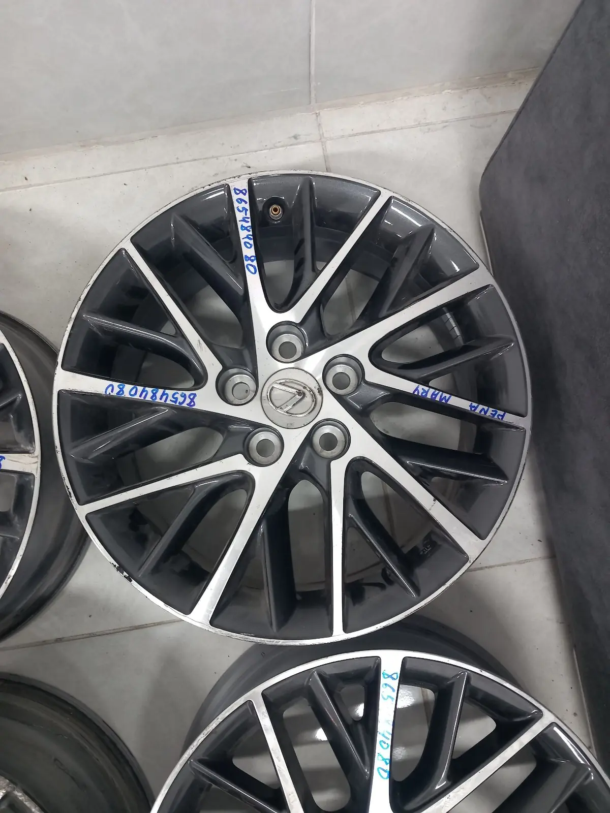Lexus es diska R17 morda 2