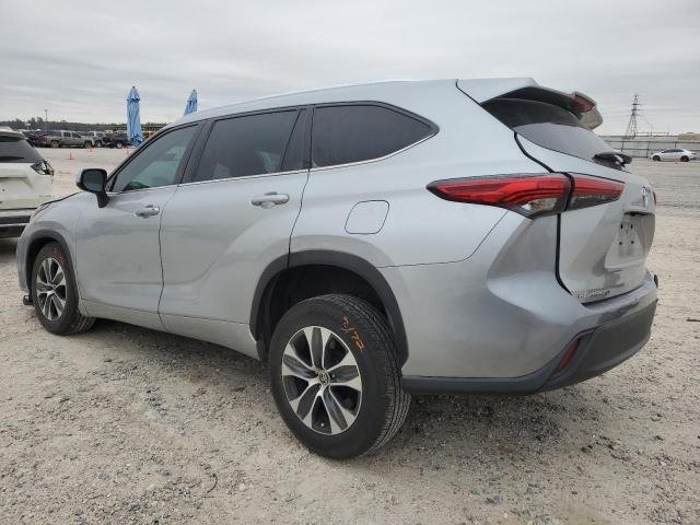 2020 Toyota Highlander Xle 10
