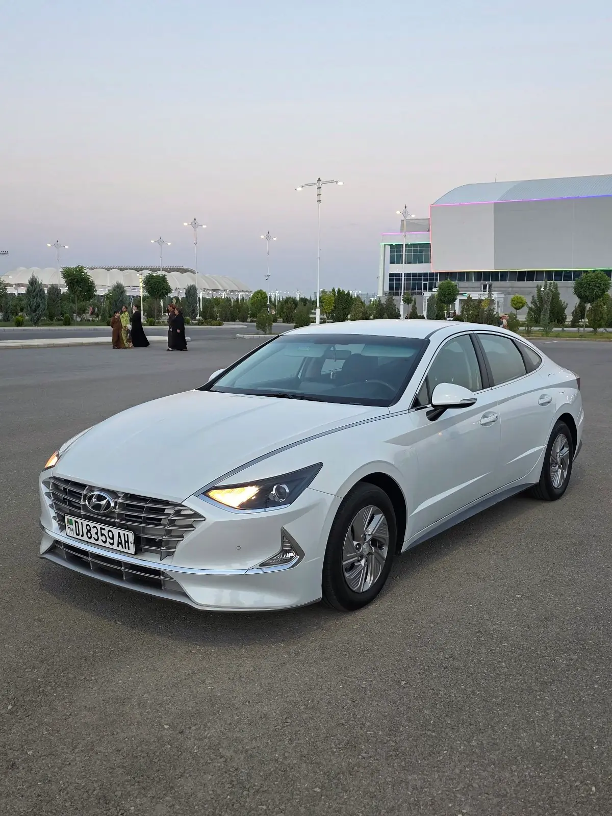 2020 Hundai Sonata Hybrid 3