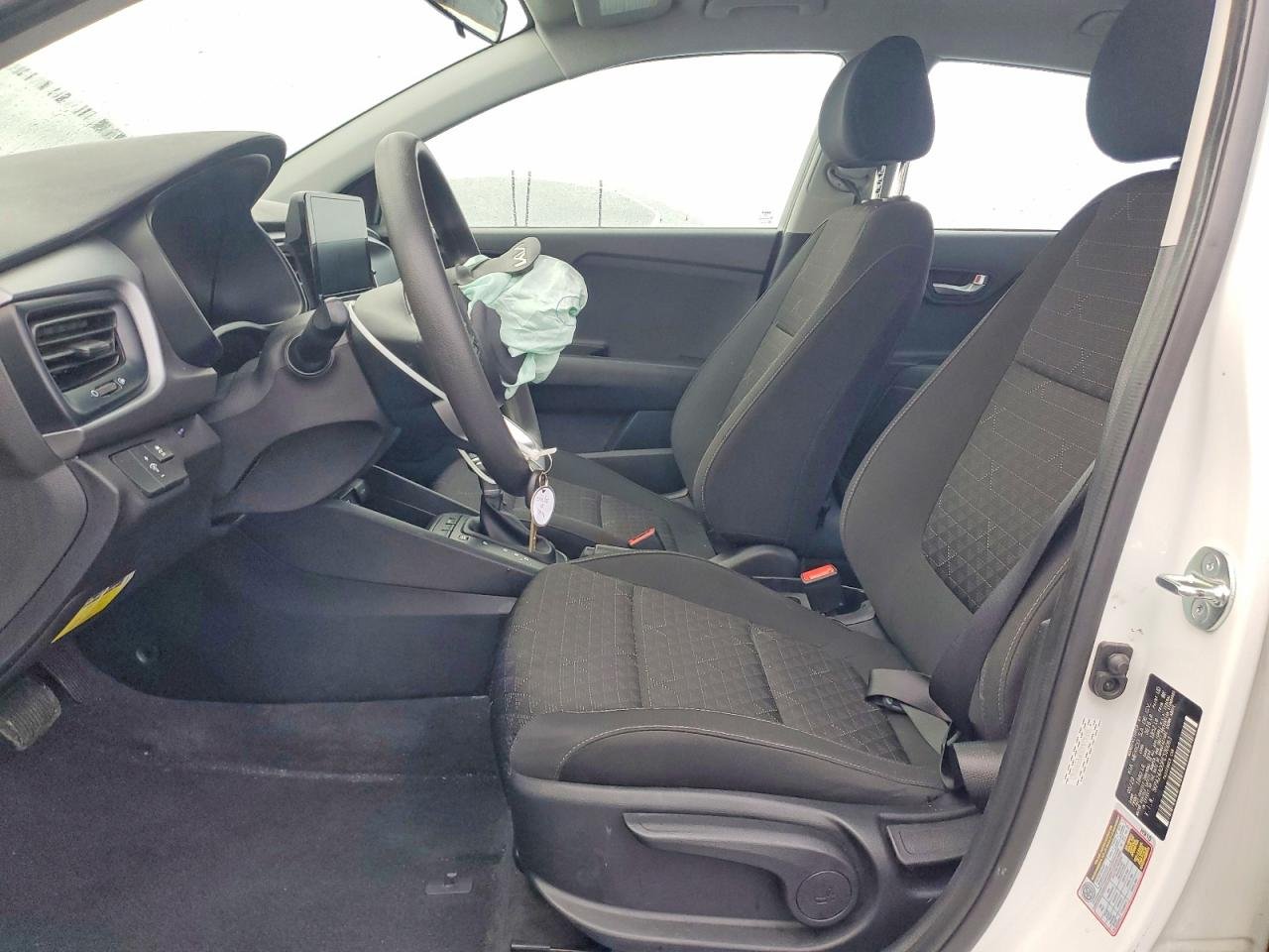 2023 Kia Rio Lx 15