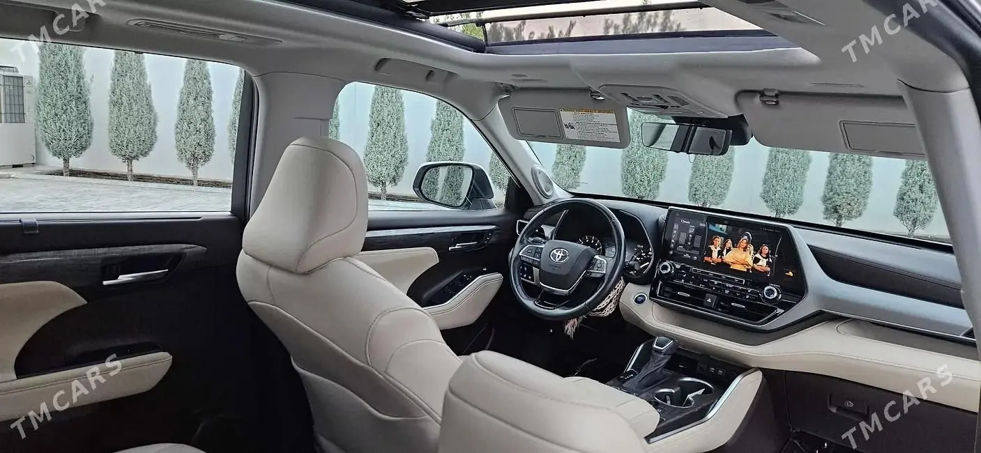 2021 Toyota Highlander Platinum 6