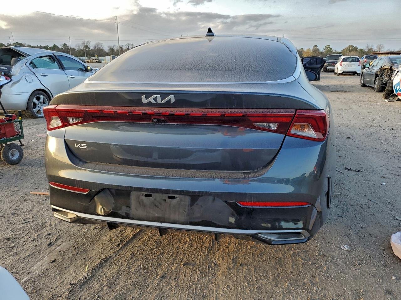 2023 Kia K5 Lxs 12