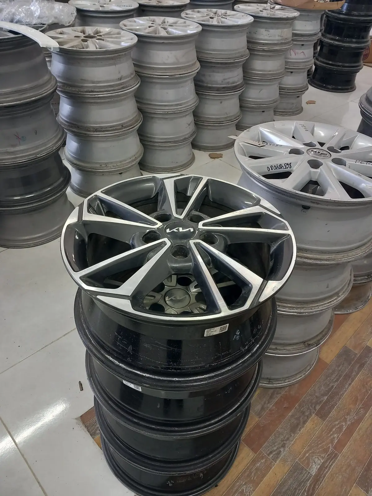 Kia forte R16 diska morda 3