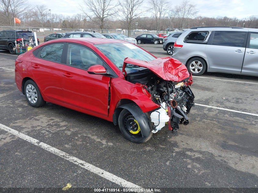 2022 Hyundai Accent Se 9