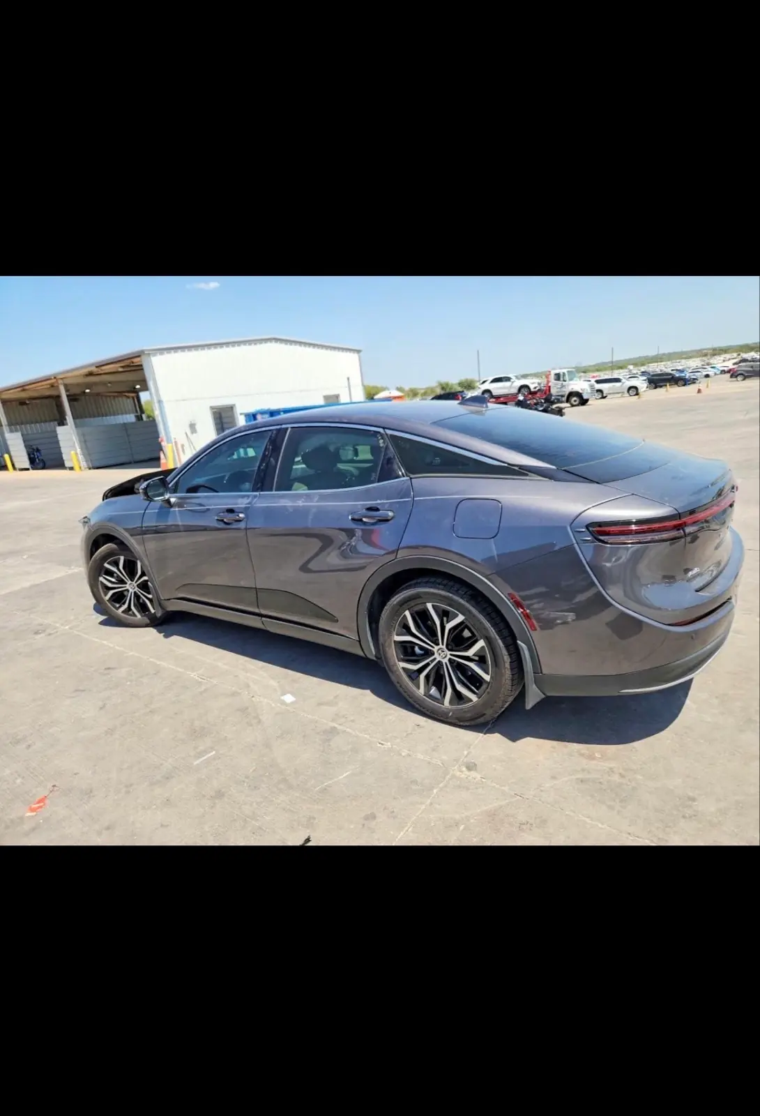 2023 Toyota Crown Limited 3