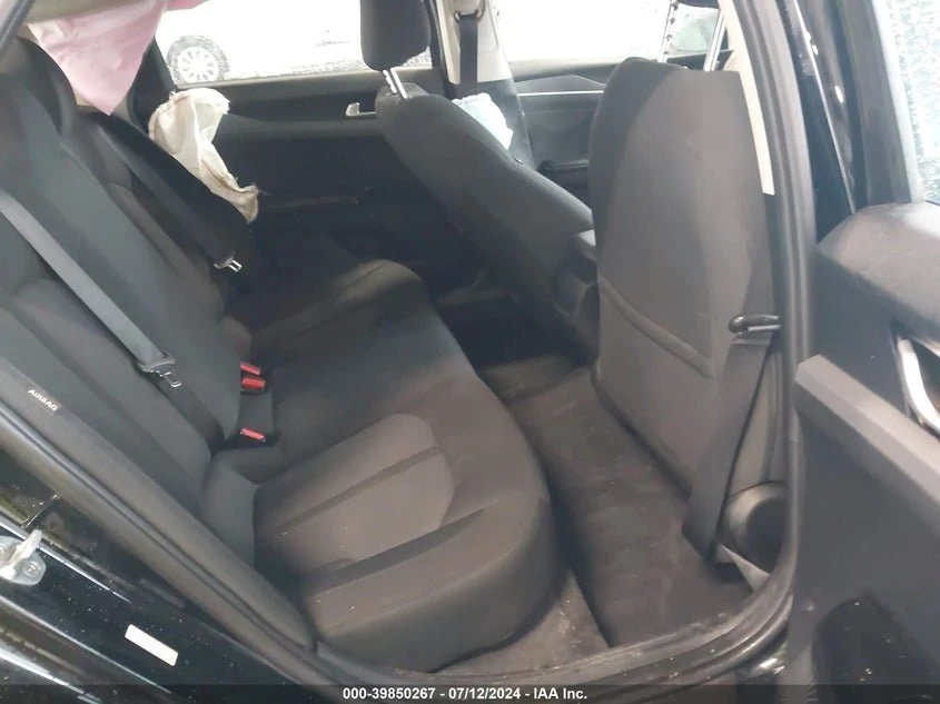2022 Kia K5 Lx 16